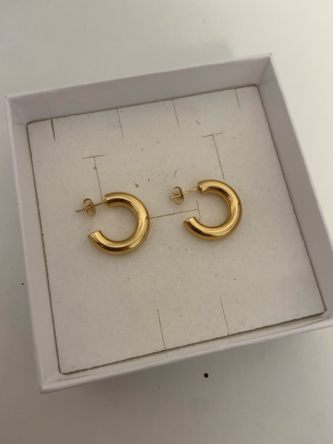 Orecchini bombati gold