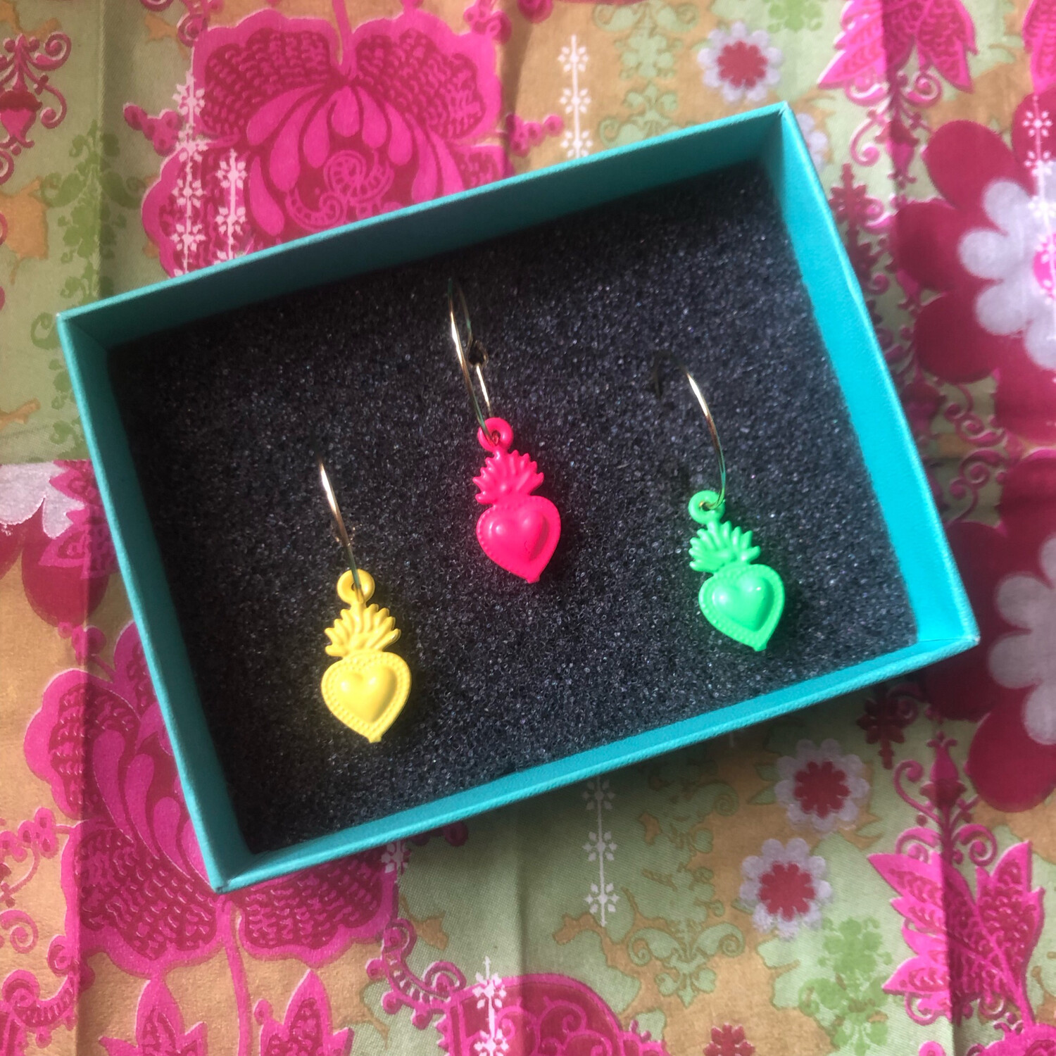 Mono gold Cuore Sacro fluo
