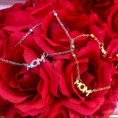 Braccialetto &quot;MOM&quot;