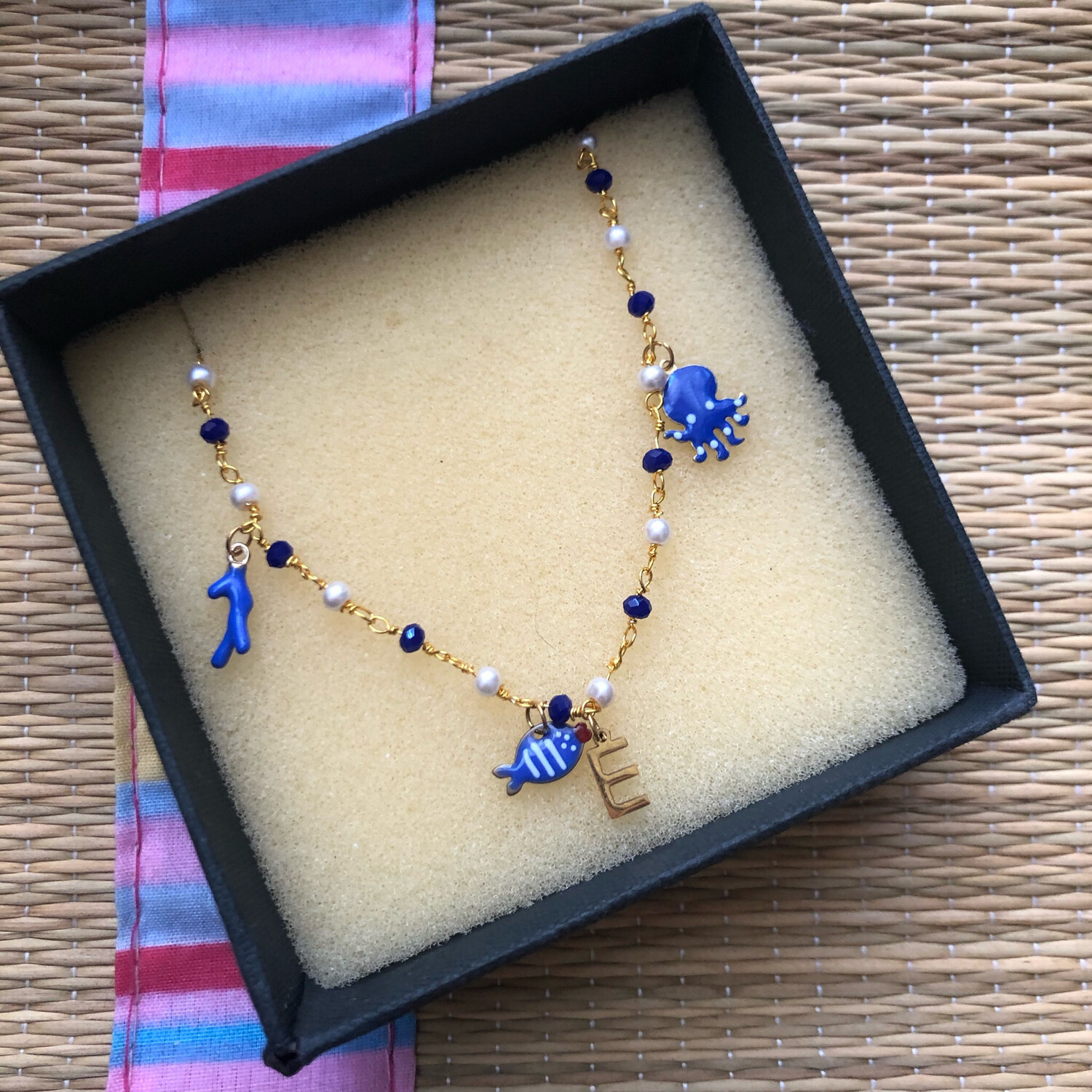 Collana  Cayman