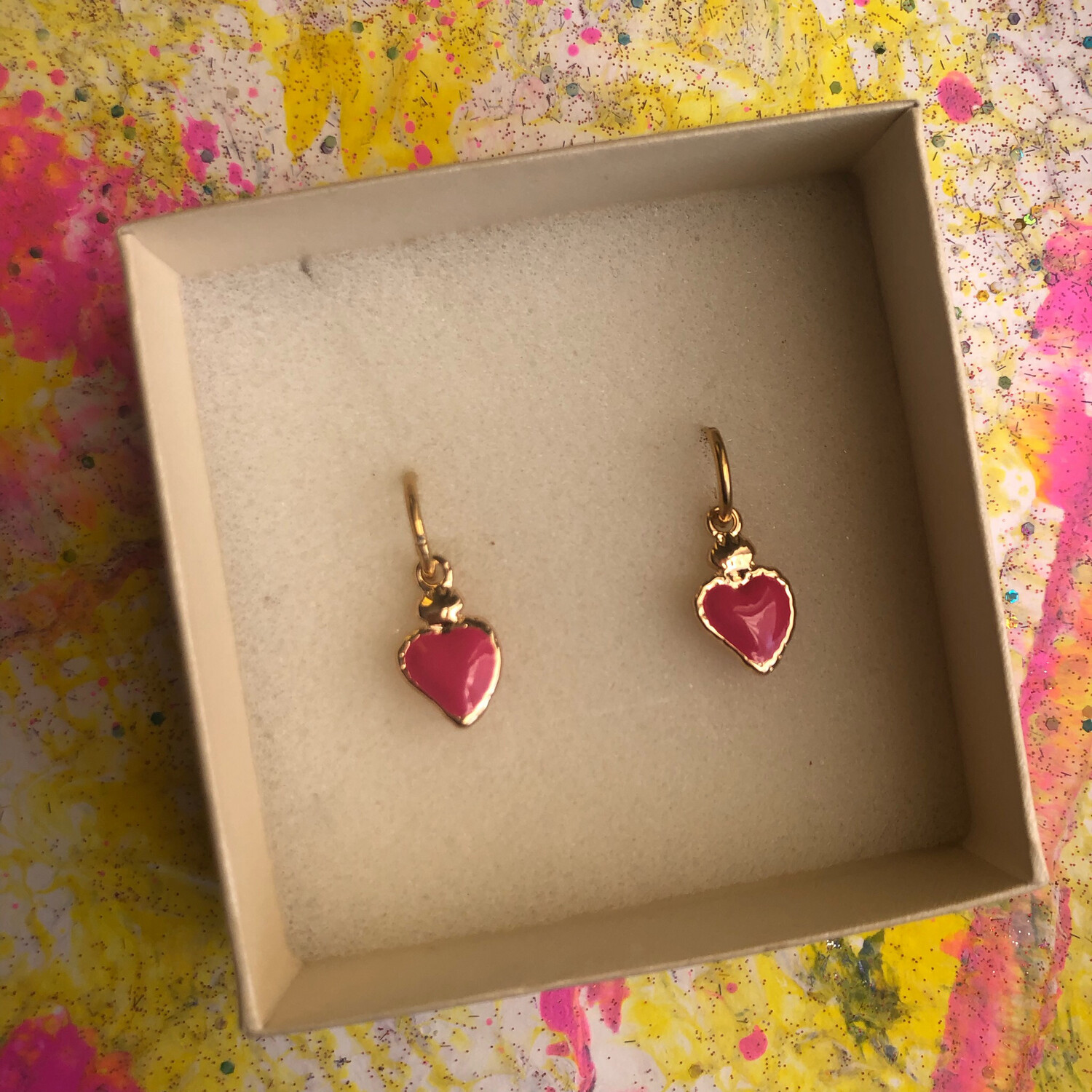 Orecchini Sacro cuore fucsia