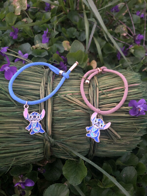 Braccialetto colorato Stitch
