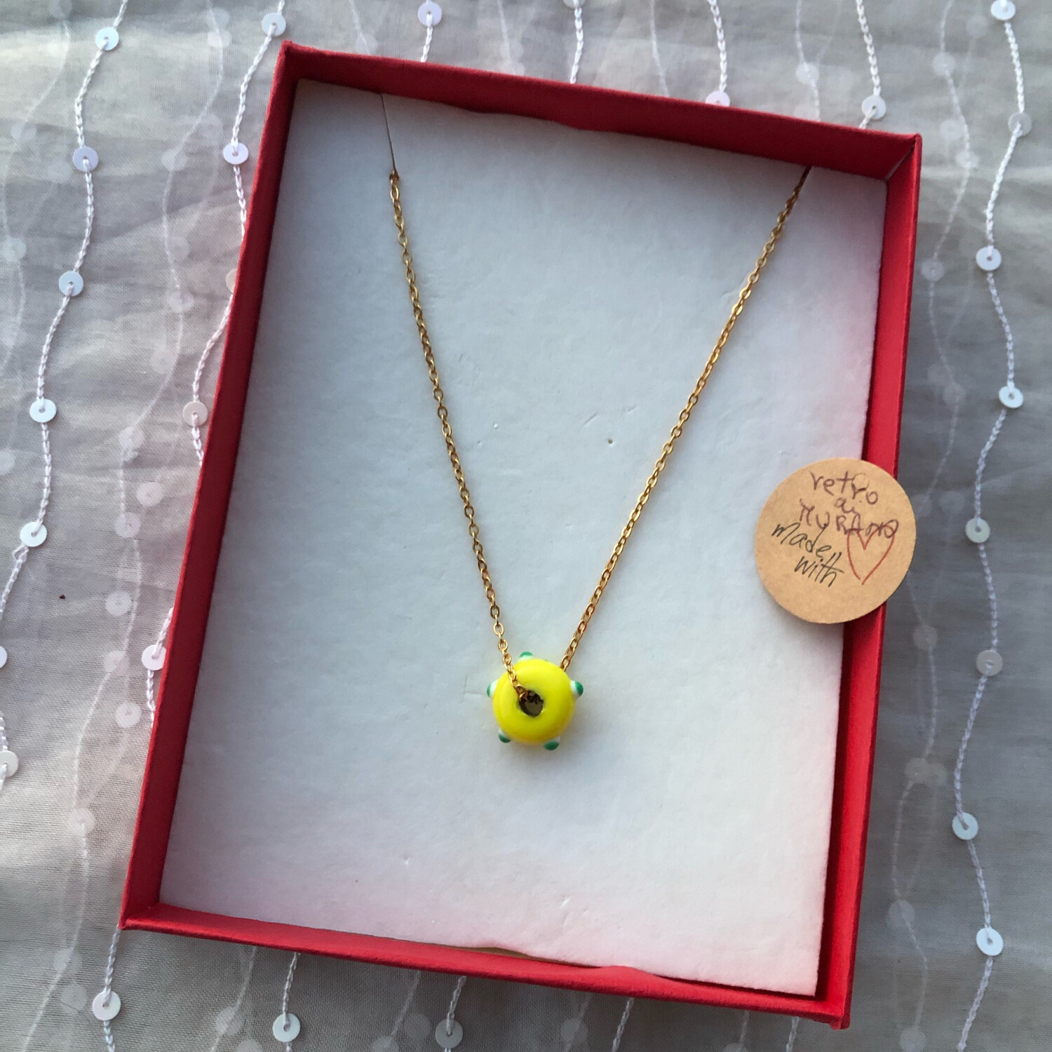 Collana rondella gialla in vetro di Murano