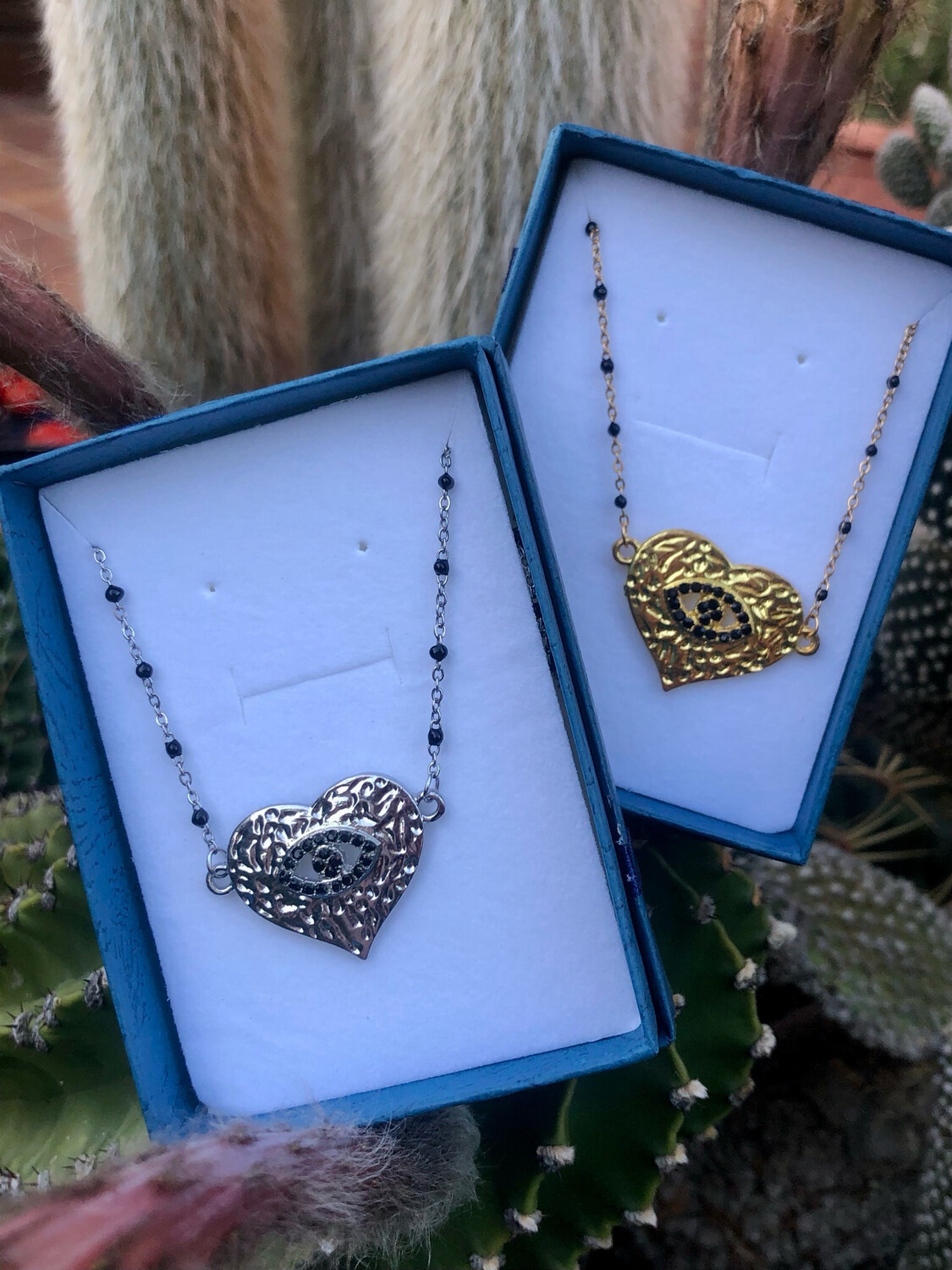Collana Maat
