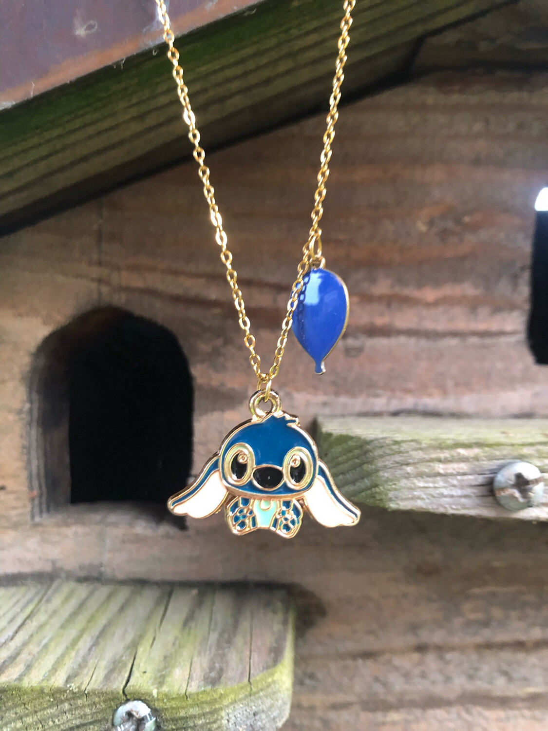 Collana Stitch and ballon