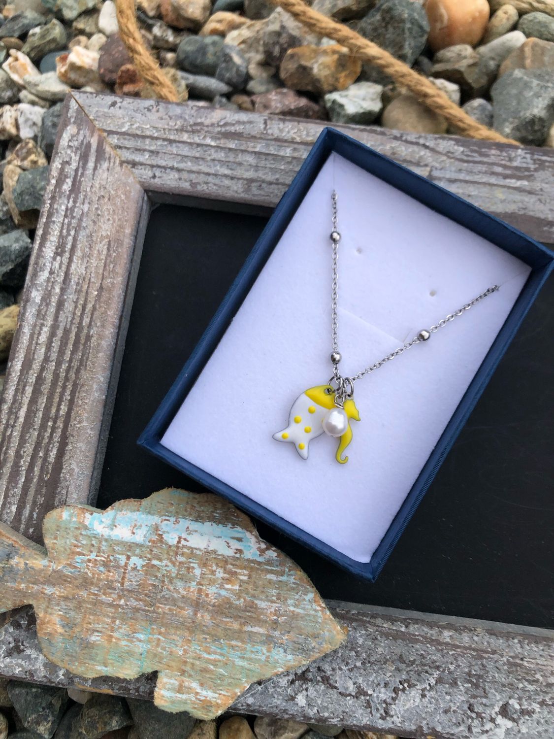 Collana fish Yellow