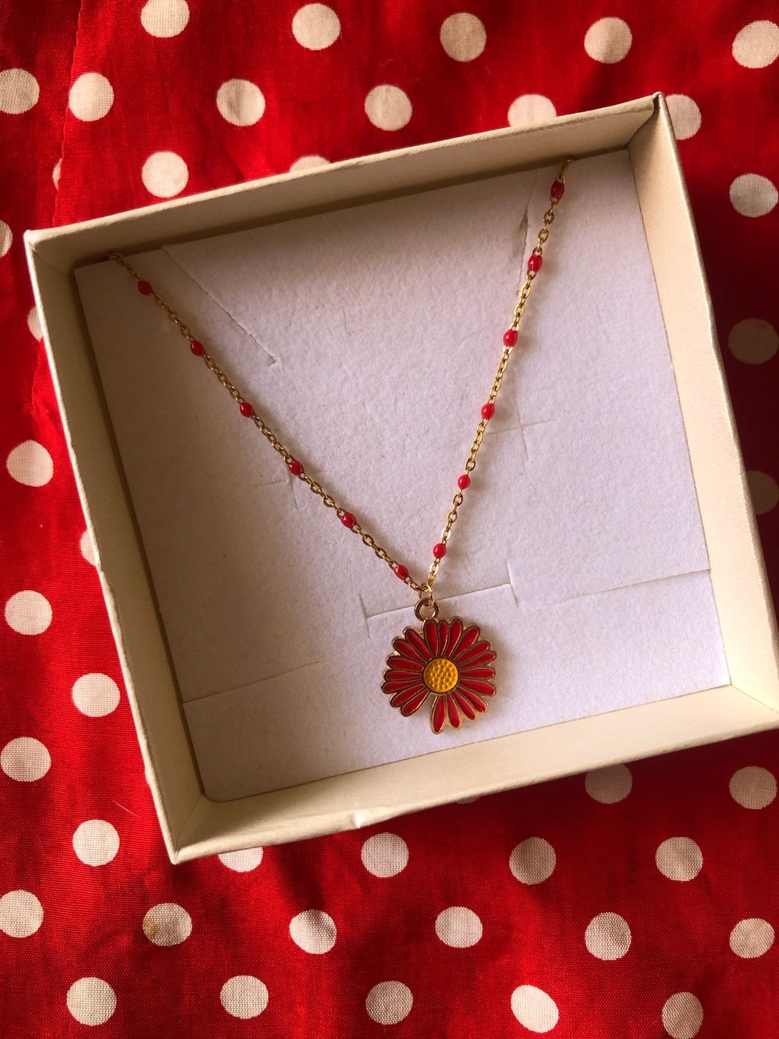 Collana fiore rosso 🌺