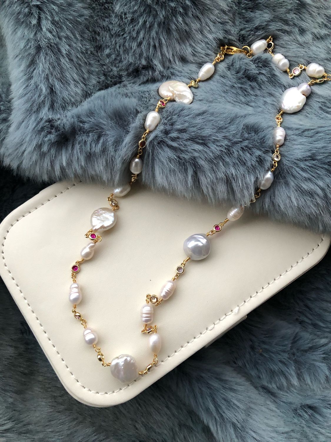 Collana Afrodite