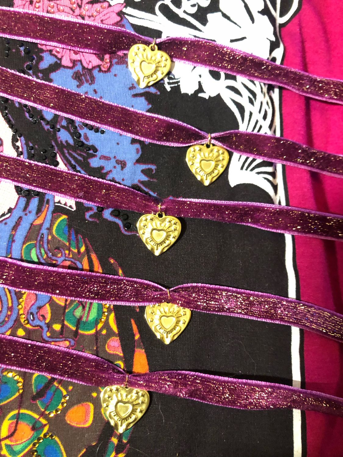 Braccialetto velluto fucsia con cuore
