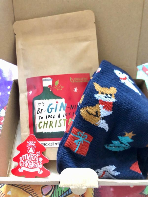 Scatolina infuso gin + calze uomo pre