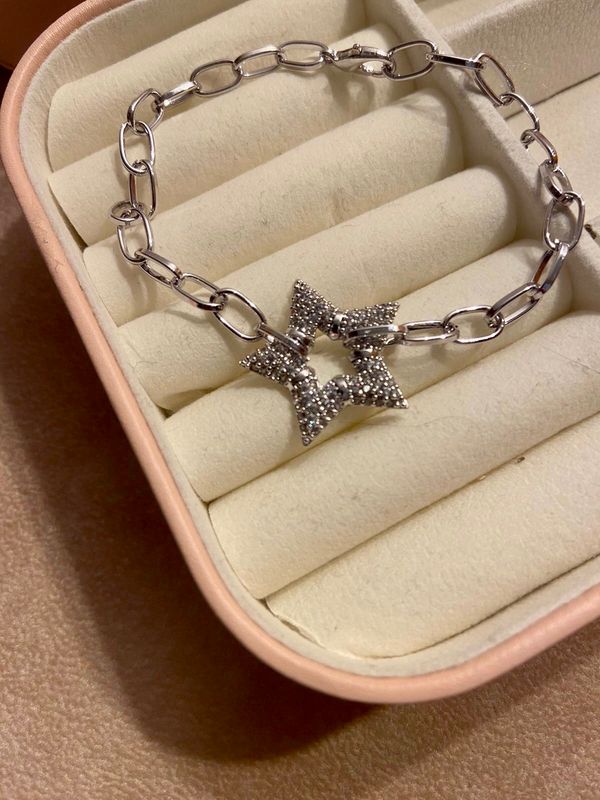 Braccialetto con Stella strass trasparenti