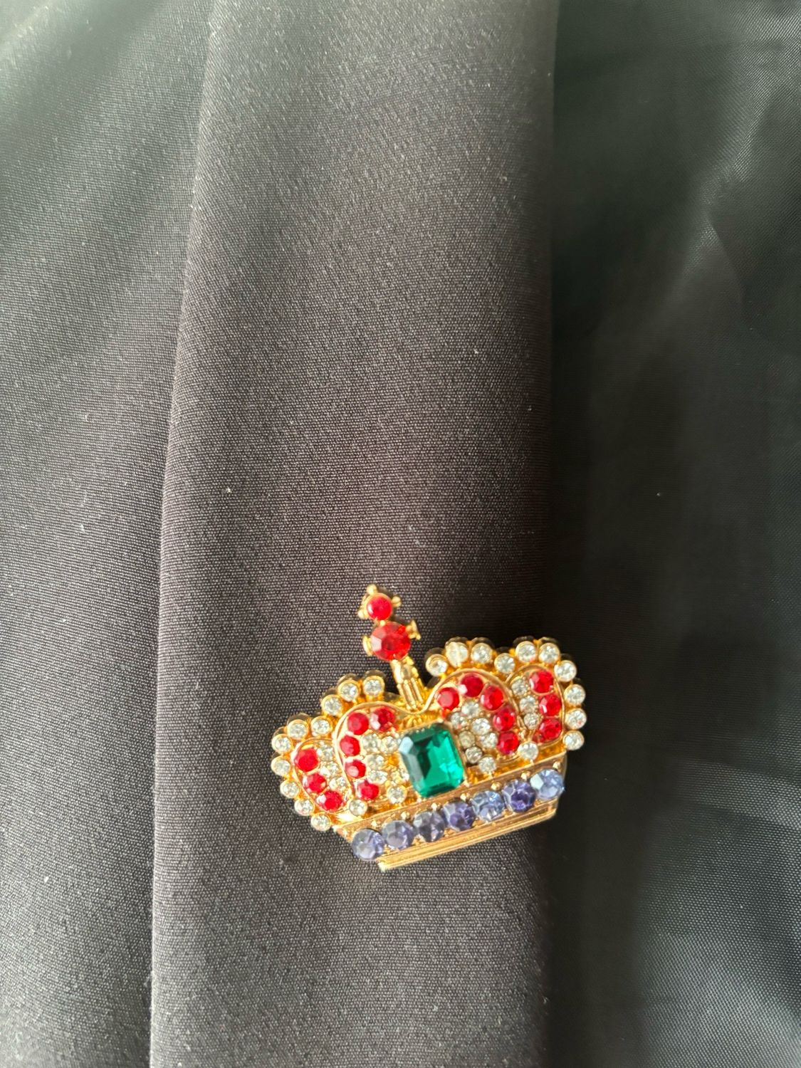 Spilla corona