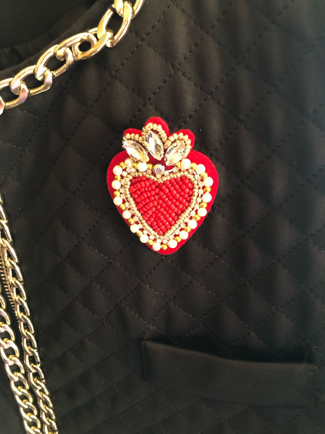 Spilla Sacro cuore  rossa