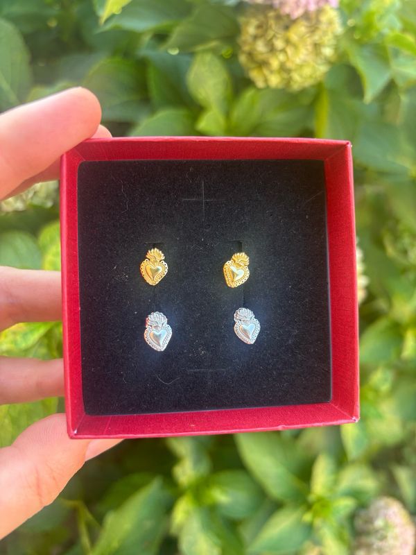 Orecchini cuori sacro in argento 925
