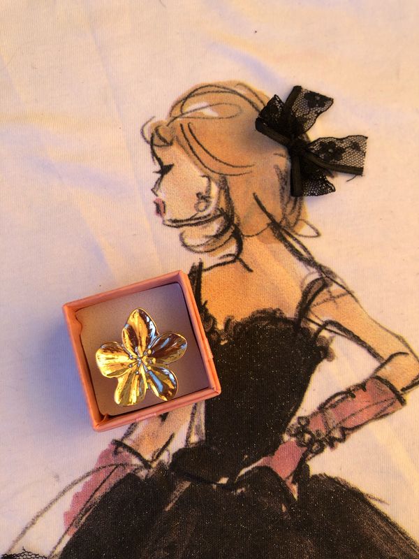 Anello fiore