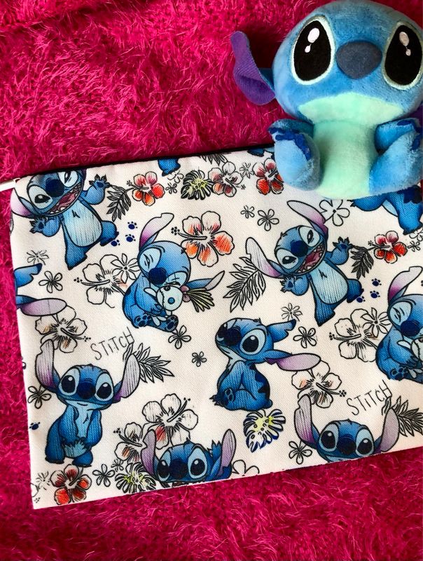 Pochette grande Stitch