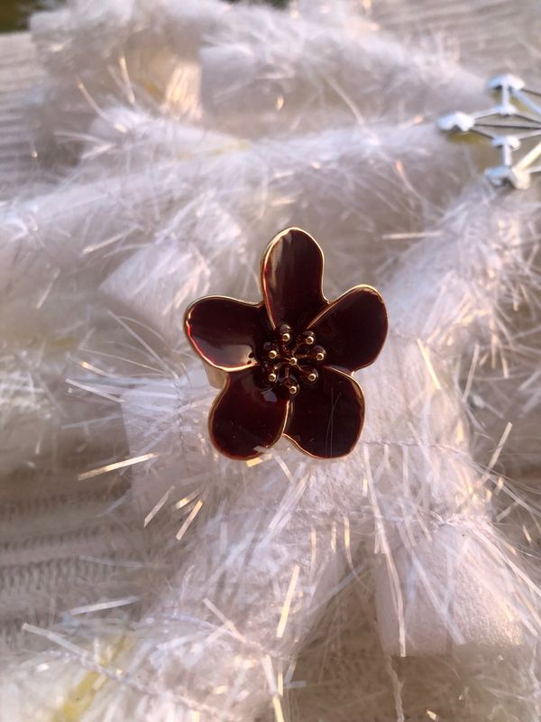 Anello fiore Bordeaux