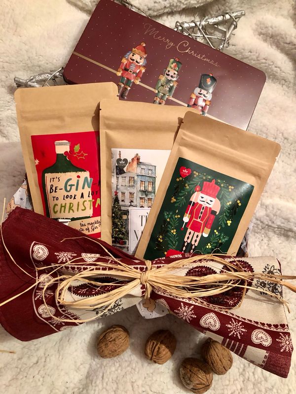 Confezione Schiaccia Noci  Tris Infuso e 2 Te