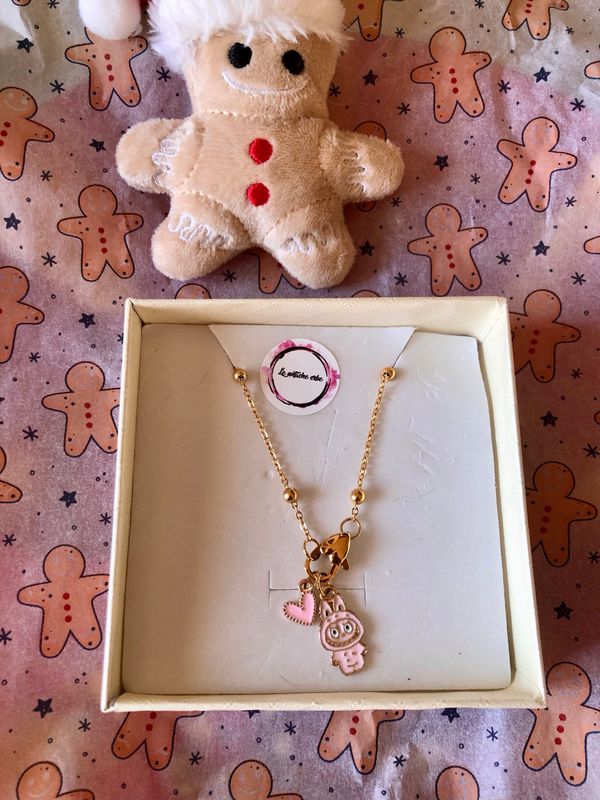 Collana Labububu rosa