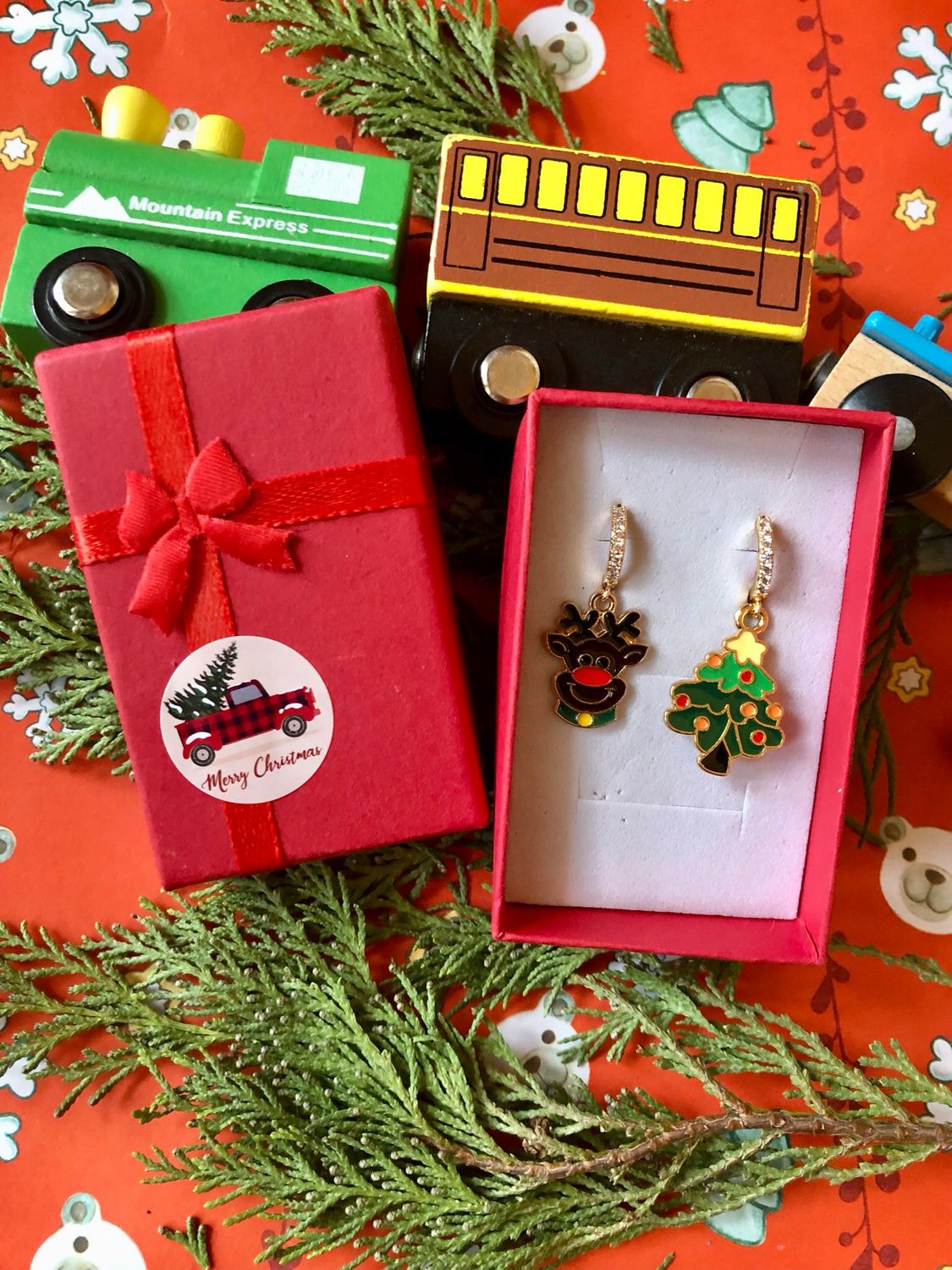 Hoops Reindeer and Cristmast Tree