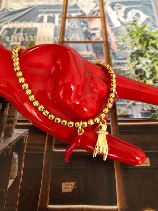 Braccialetto scaccia guai in argento 925