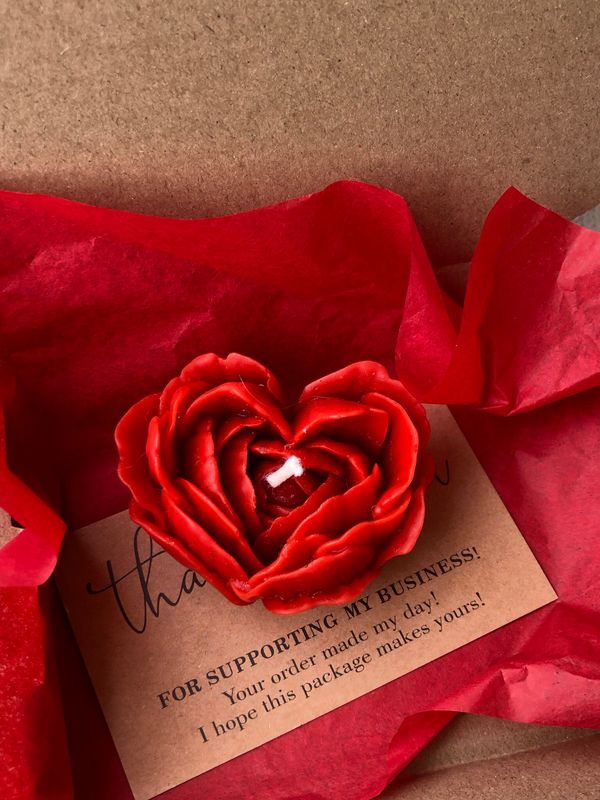 Candela rosa a cuore