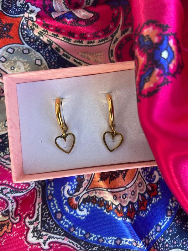 Orecchini cerchio Heart Gold