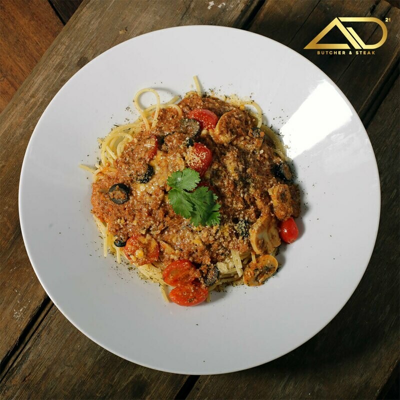 Italian Meatball Bolognese Pasta