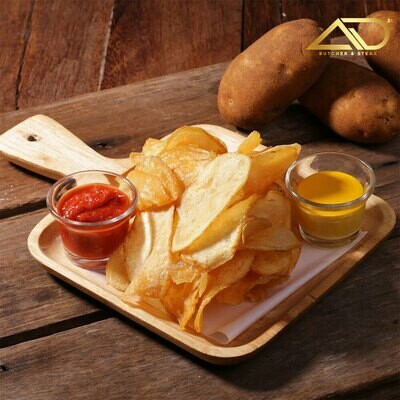 Flat Chips with Cheesy Sauce