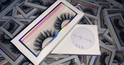 L U X