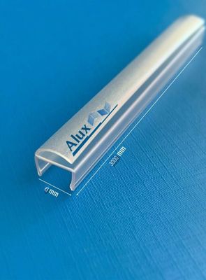 Perfil de junta de plástico(PVC) para ducha en forma de globo | Cristal: 6mm | Largo: 3000 mm Perfil de junta de plástico(PVC) para ducha en forma de globo | Cristal: 6mm | Largo: 3000 mm