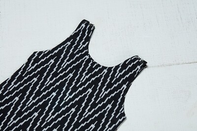 Black Zig Zag Printed Dress