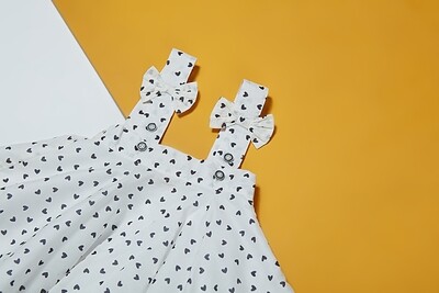 Black &amp; White Heart Print Bermuda Skirt