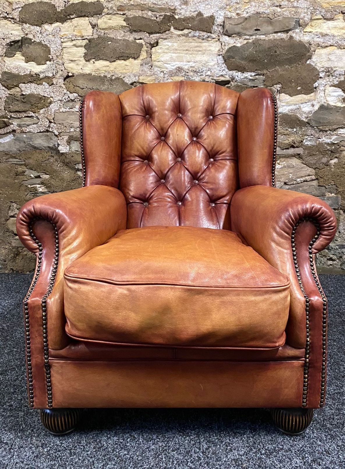 Chestnut Leather TETRAD OSKAR Armchair