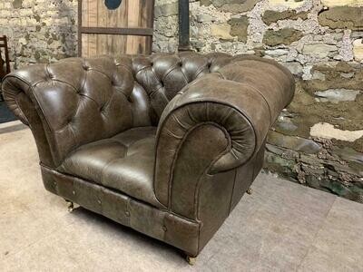 Tobacco Leather Chesterfield Club Chair