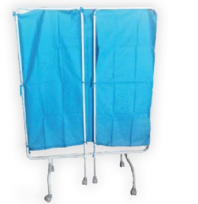 BED SIDE SCREEN (3 FOLDS WITH CURTAINS)