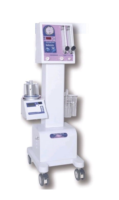 Neonatal Bubble CPAP with inbuilt Compressor &amp; Humidifier Bottle &amp; Oxygen Mixture-Digital