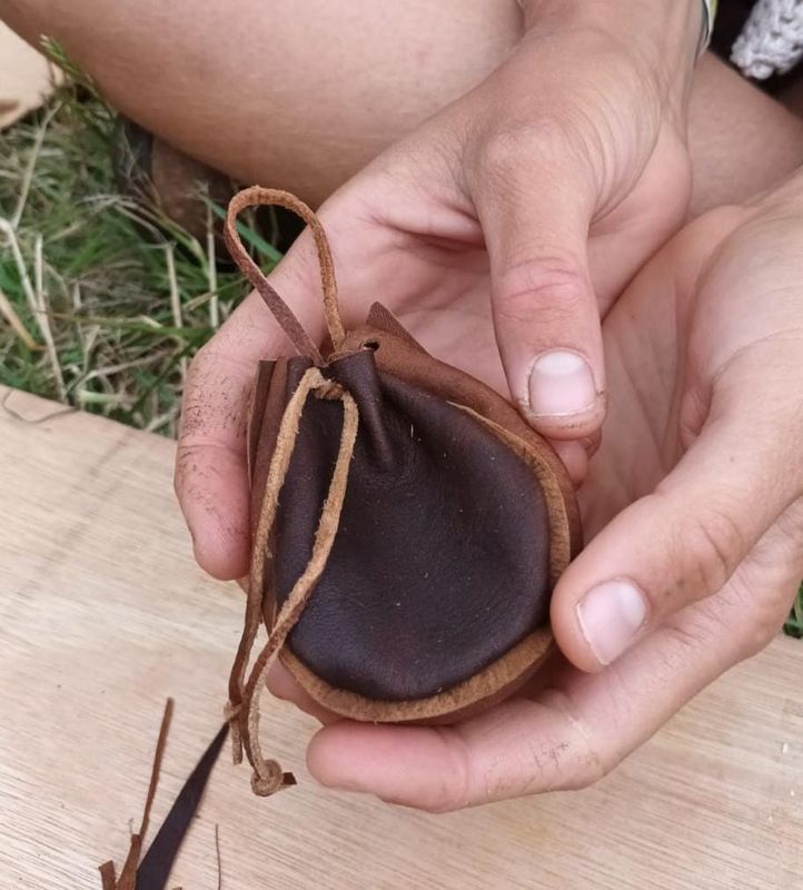 Sewing bark tanned leather pouches 19th Sept, 10-1