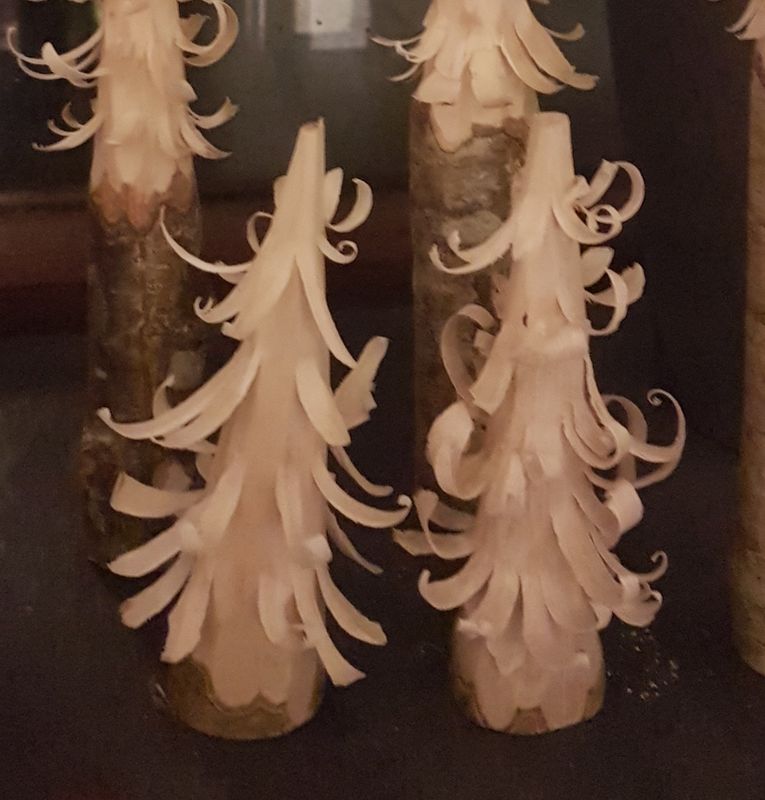 Christmas decoration carving with Neil 27th Nov 2026
