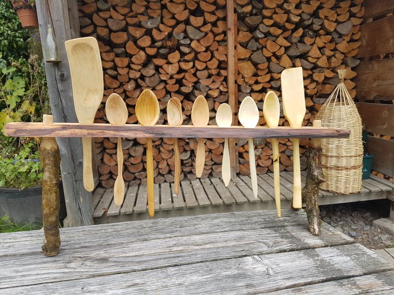 Carve a Spoon and Spatula with Neil Hopkins - 10th April