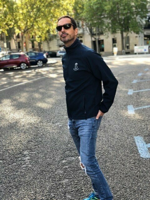 Chaqueta Softshell hombre con escudo Armada Española Azul marino
