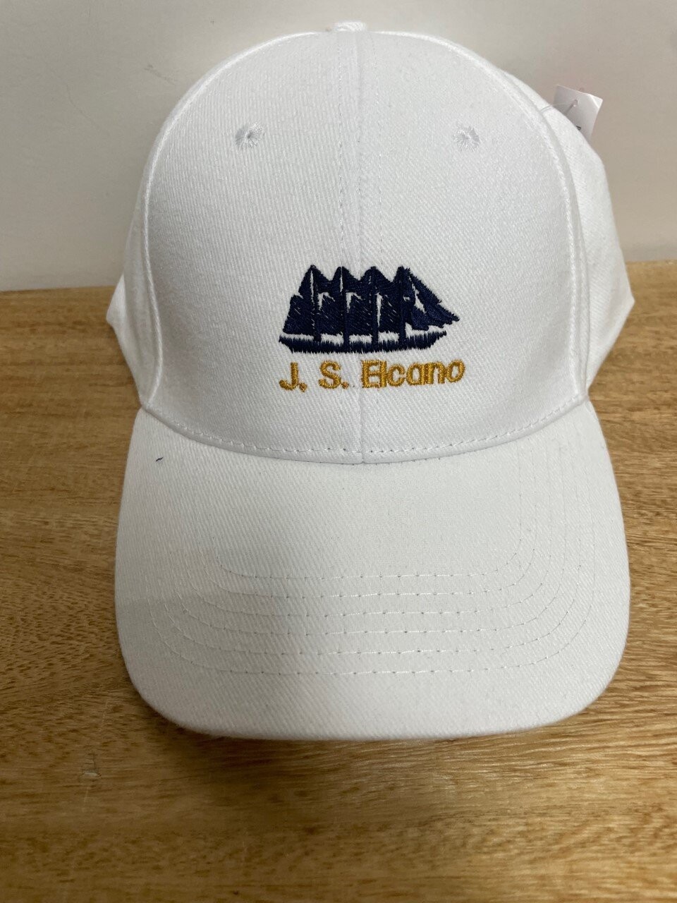 Gorra de adulto regulable Juan Sebastián Elcano en color blanco