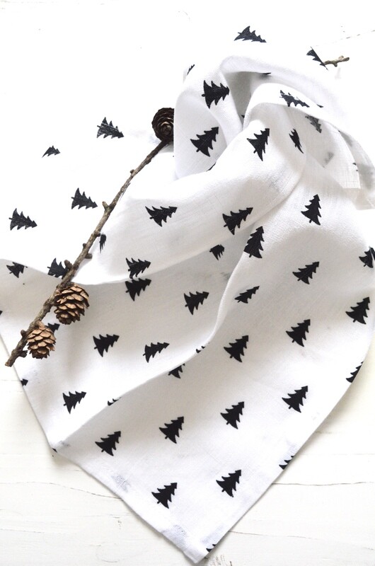 ​Leinen Geschirrtuch Tannen von Eulenschnitt, einzeln