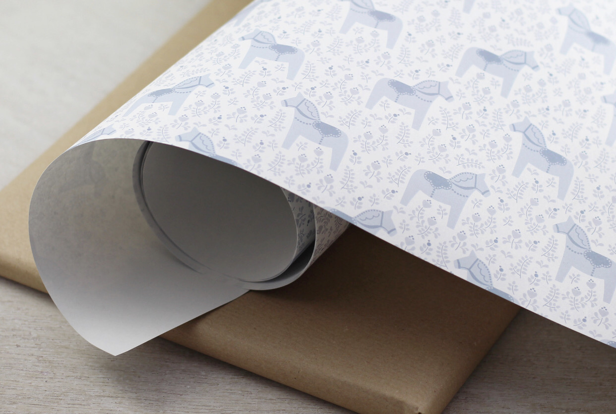 Geschenkpapier “Dalapferd”, 1 Bogen