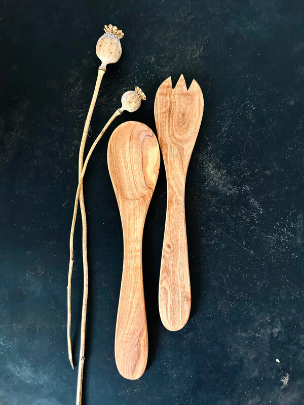 Salatbesteck aus Olivenholz (ca. 21 cm), Handgefertigt Salatbesteck aus Olivenholz (ca. 21 cm), Handgefertigt
