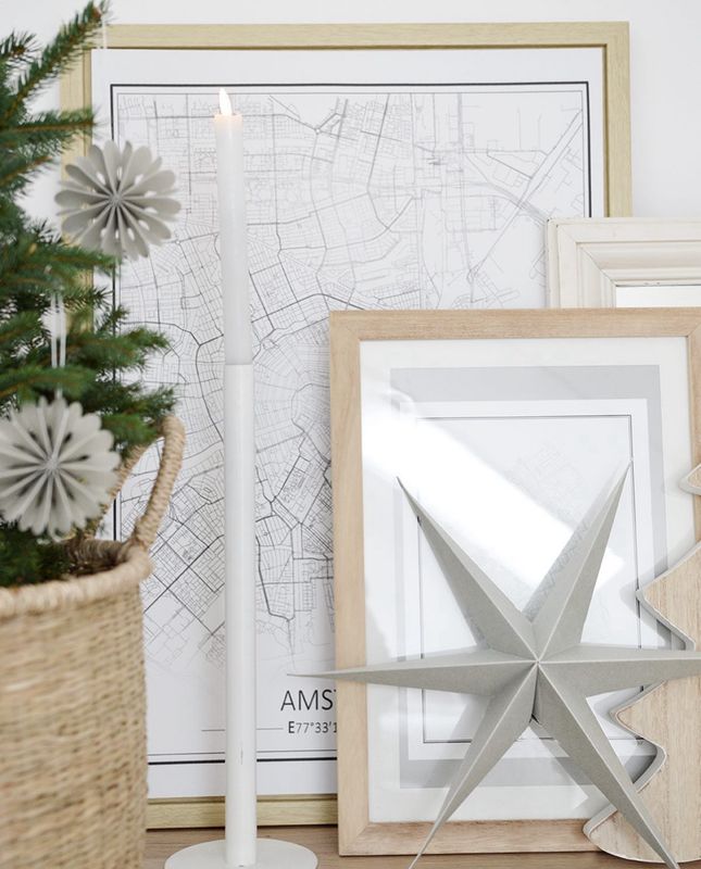 Papiersterne 2er Set, in 30 und 40cm, hellgrau