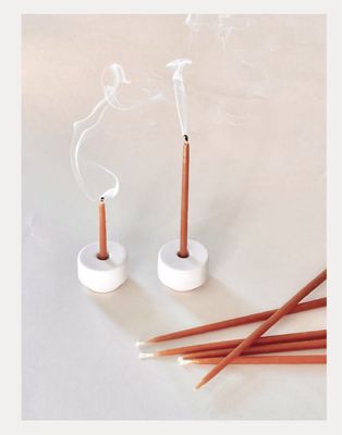 Kerzenhalter für Ritualkerzen, Beton weiss Kerzenhalter für Ritualkerzen, Beton weiss