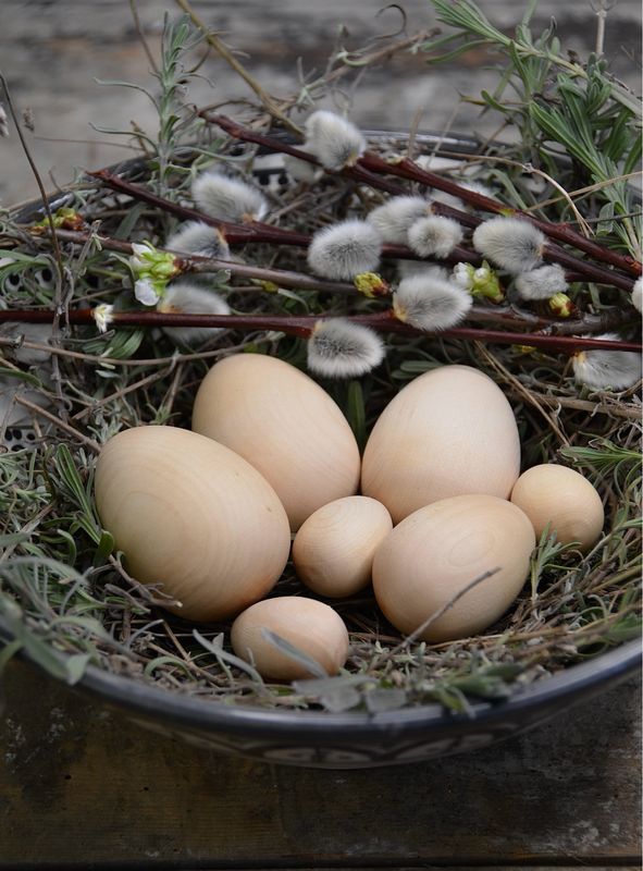 Handgefertigte Holzeier in Ahorn