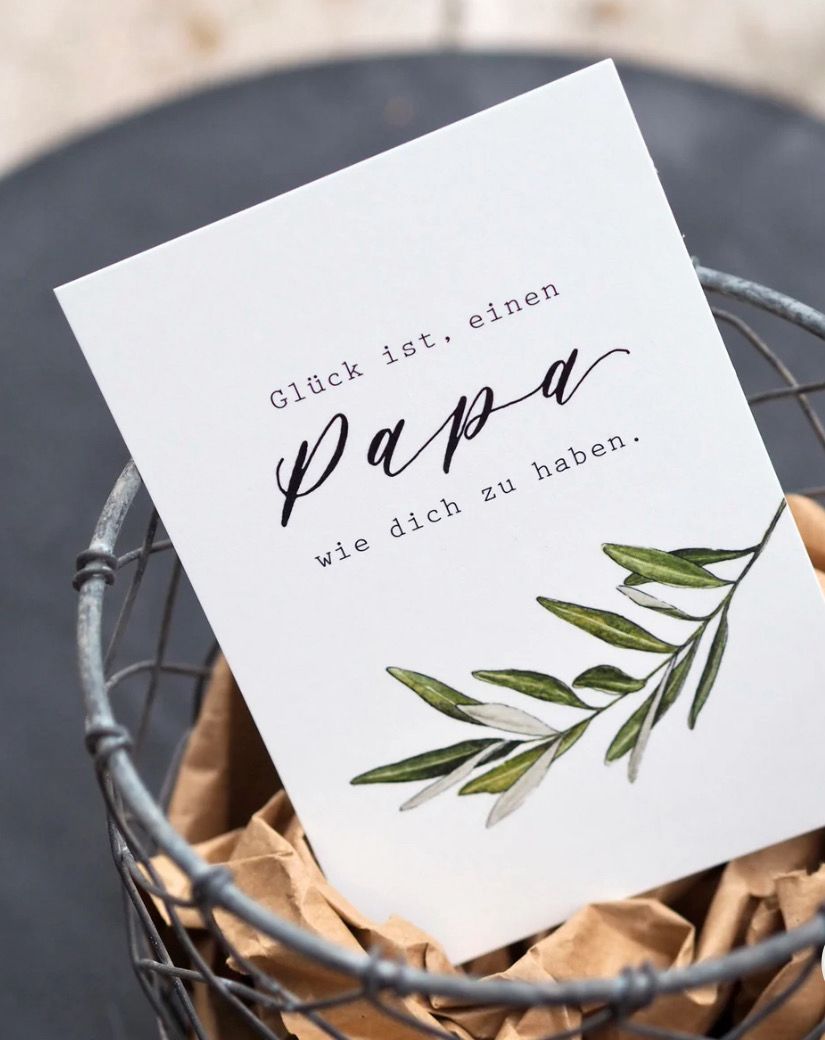 Postkarte Karte “Glück ist, einen Papa wie dich zu haben” von Frollein Lücke