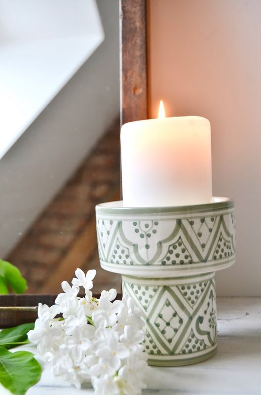 Kleine handgemachte Schale mit marokkanischem Muster, in salbei Kleine handgemachte Schale mit marokkanischem Muster, in salbei